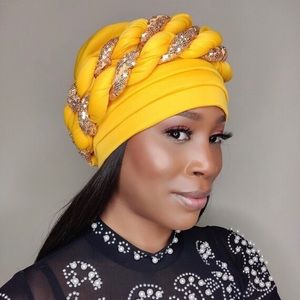 Meet your Posher, Nanie